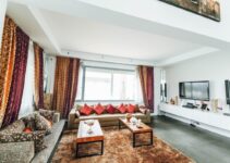 How to Paint a Ceiling Without Roller Marks: Step by Step Guide and Top Tips How to Paint a Ceiling Without Roller Marks: Step by Step Guide and Top Tips